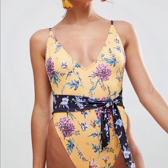 RiverIsland bathing suit - Picture 4 of 5